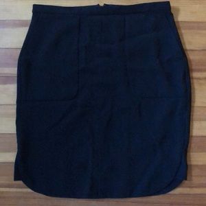 Beautiful black JCREW skirt size 4 with pockets